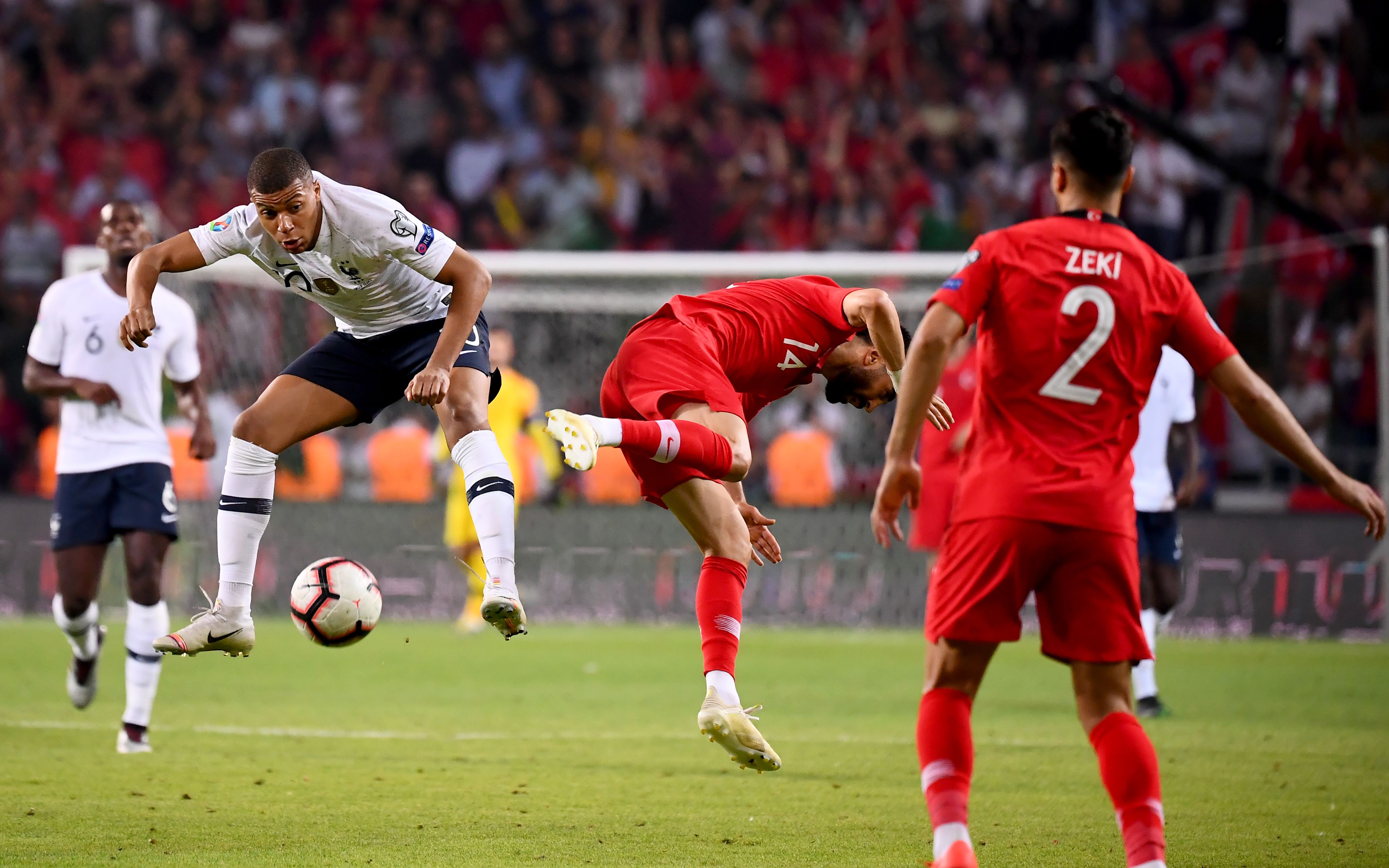 强壮对手!欧预赛赛场上两队战力超群的简单介绍 强壮对手!欧预赛赛场上两队战力超群的简单介绍