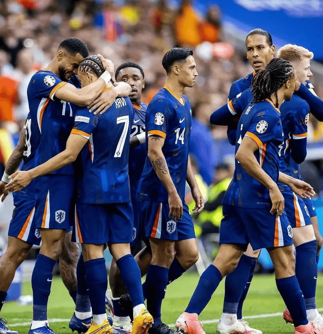 欧洲杯预选赛备战氛围浓厚,球队渴望晋级 欧洲杯预选赛备战氛围浓厚,球队渴望晋级