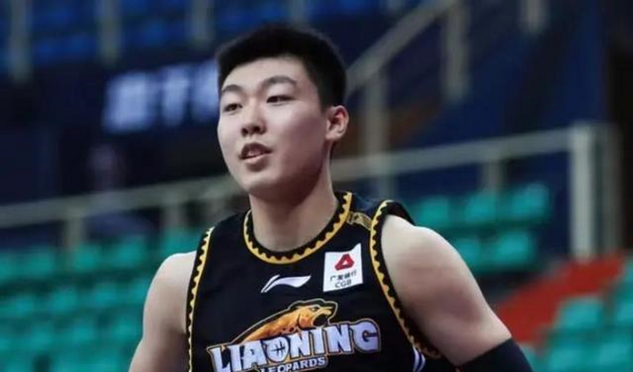 青海男篮五虎将出战，期待胜利