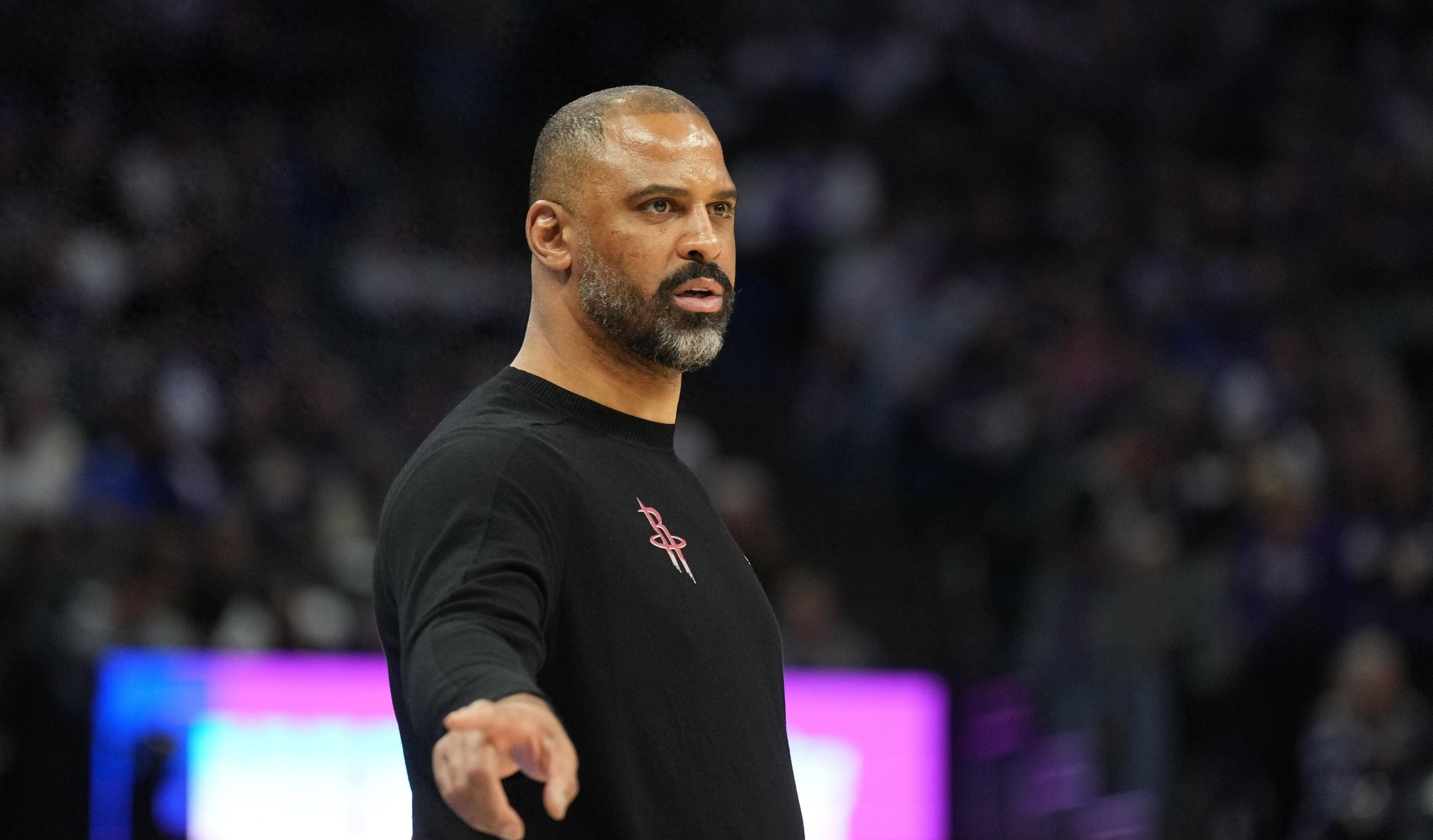 火箭主帅怒斥球队表现,要求全队改观的简单介绍 火箭主帅怒斥球队表现,要求全队改观的简单介绍