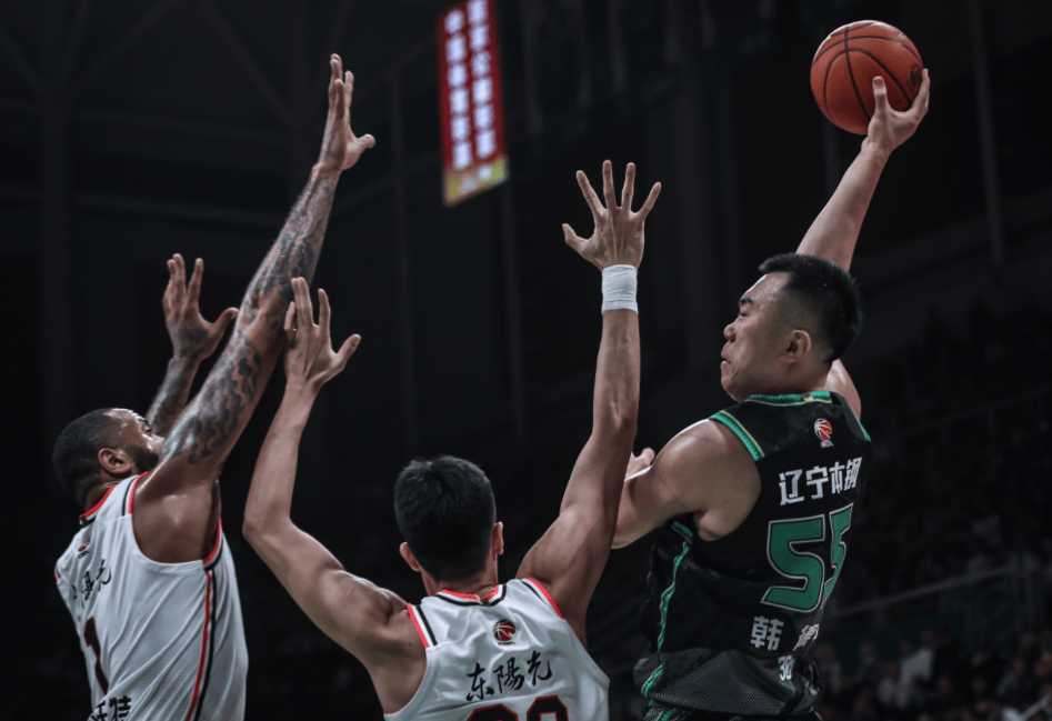 雅布兰茨主场不敌对手,遭遇惨败的简单介绍 雅布兰茨主场不敌对手,遭遇惨败的简单介绍