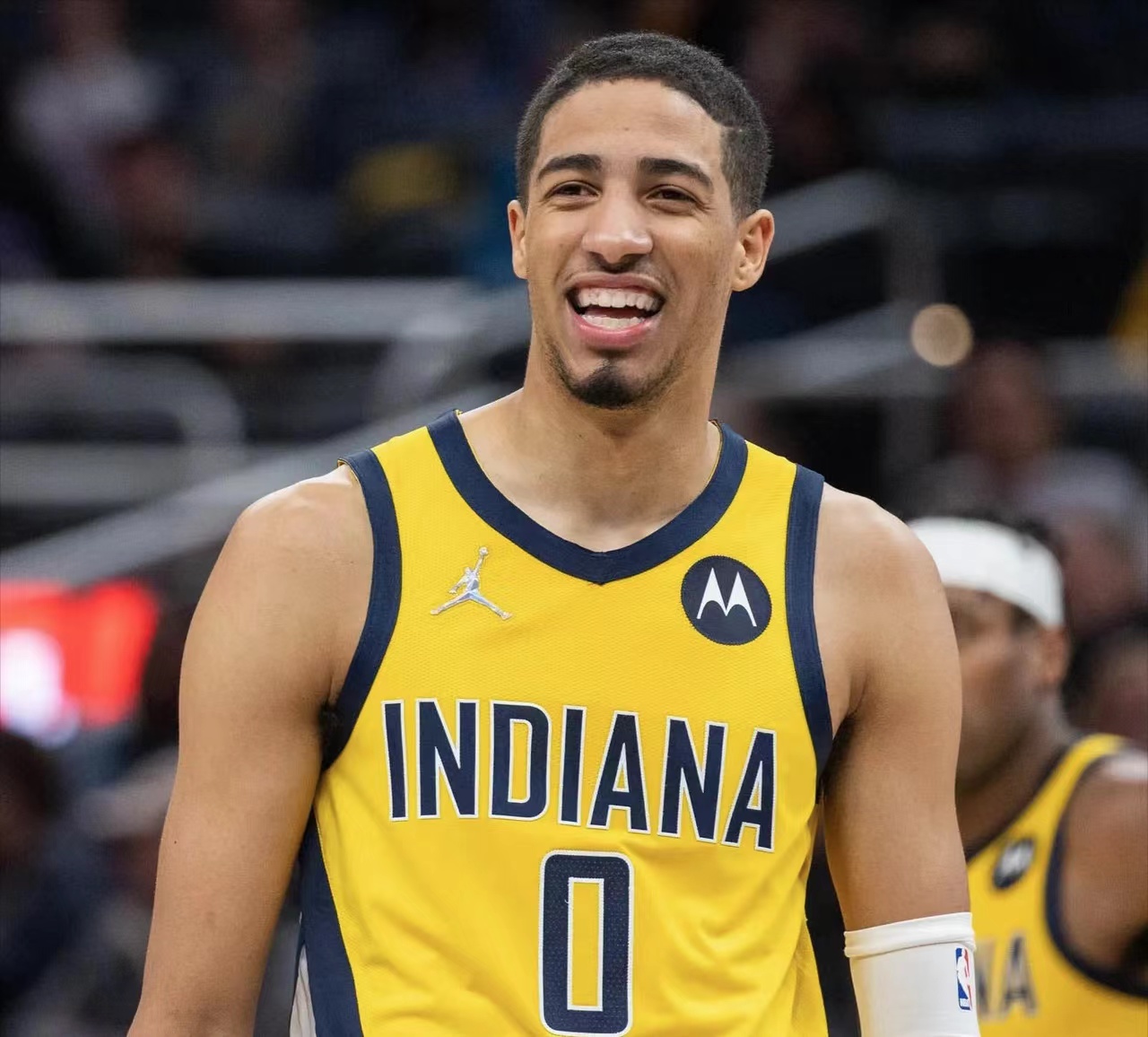 球队新赛季战绩出色,成为黑马 球队新赛季战绩出色,成为黑马