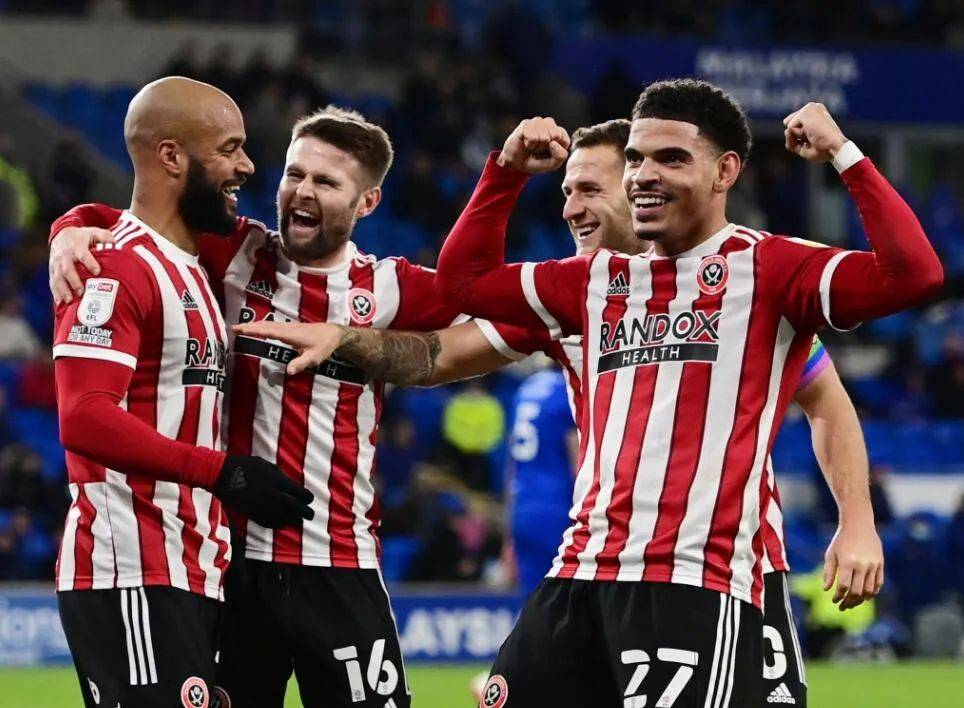 包含狼队全队表现出色,实现连胜的词条 包含狼队全队表现出色,实现连胜的词条