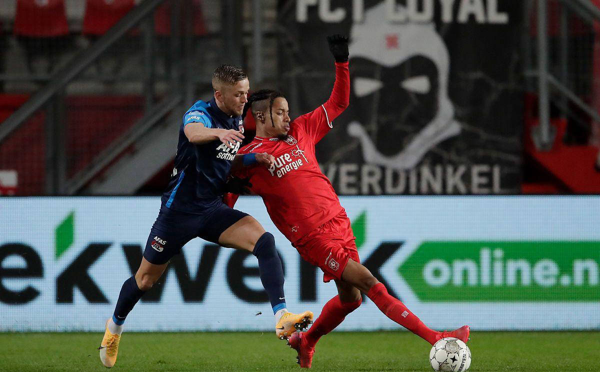 包含皇马遭逆袭!阿贾克斯神奇晋级的词条 包含皇马遭逆袭!阿贾克斯神奇晋级的词条