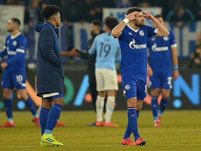 沙尔克04主场不敌弗莱堡,遭受意外失利! 沙尔克04主场不敌弗莱堡,遭受意外失利!