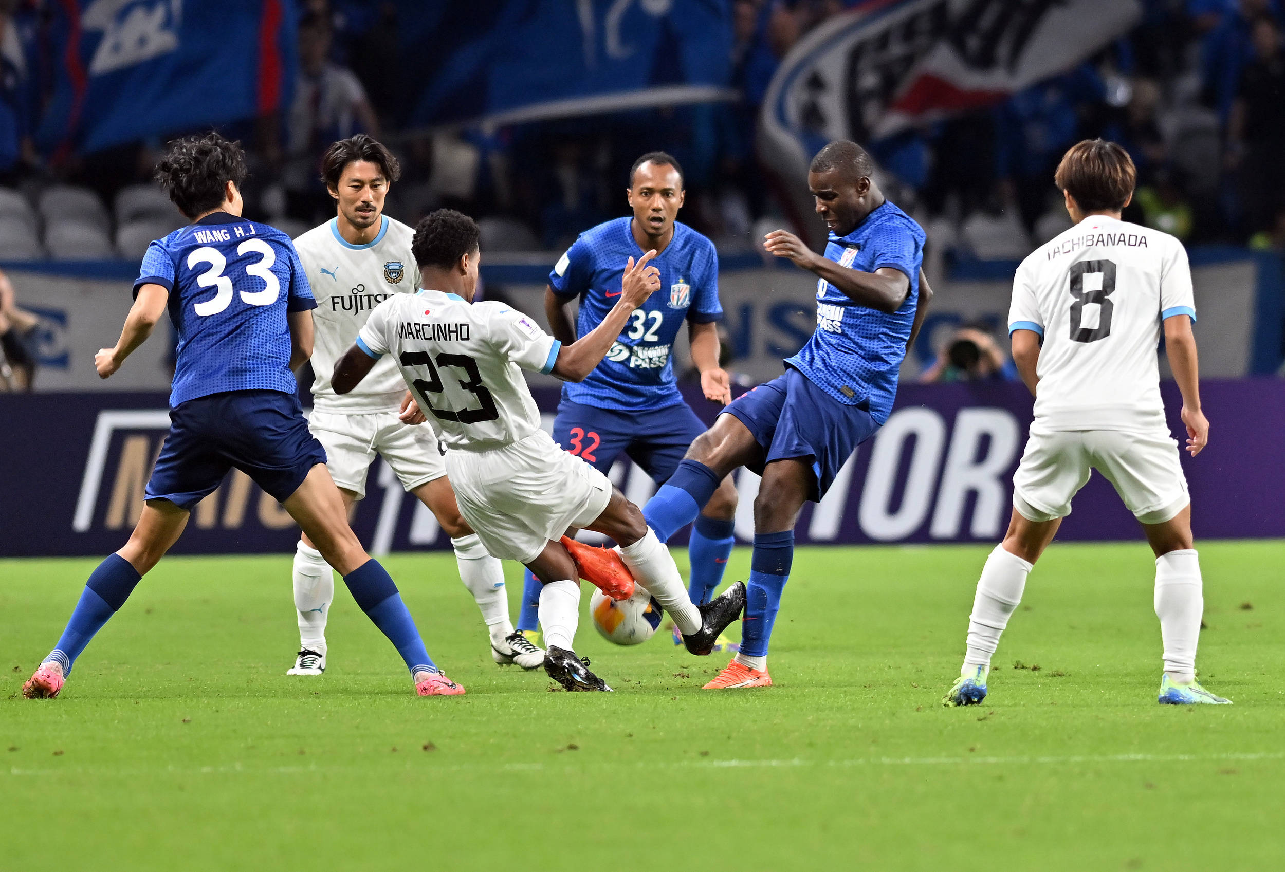 足球赛事盛况空前,对决精彩纷呈 足球赛事盛况空前,对决精彩纷呈