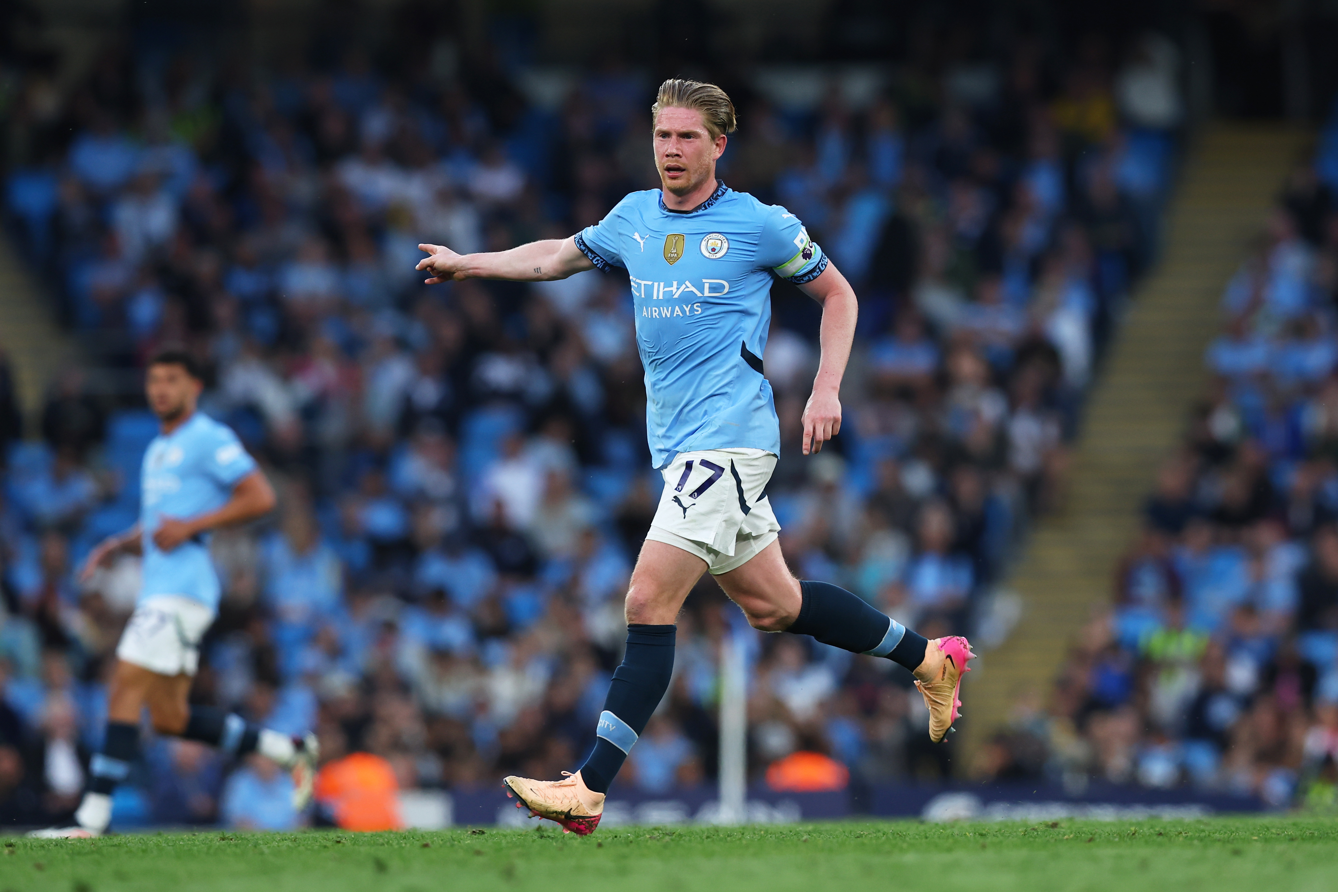 曼城备战伯恩茅斯，争取继续领跑