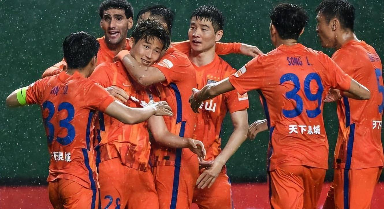 重庆力帆客场逼平鲁能,表现令人期待的简单介绍 重庆力帆客场逼平鲁能,表现令人期待的简单介绍