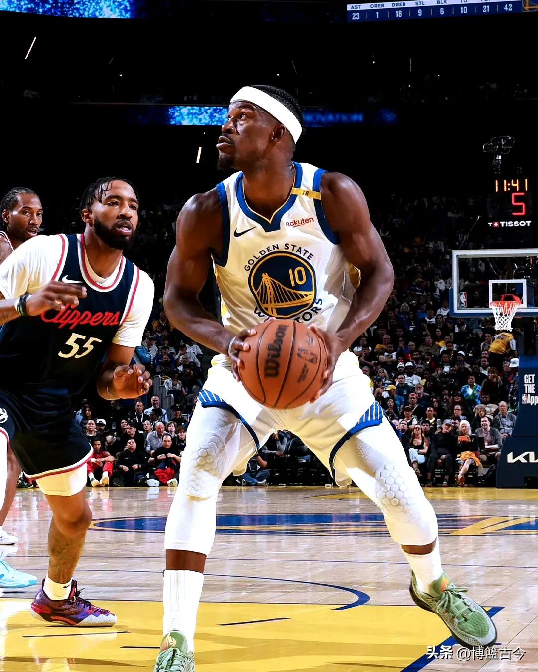 NBA西部半决赛洛杉矶湖人痛失关键一战 NBA西部半决赛洛杉矶湖人痛失关键一战